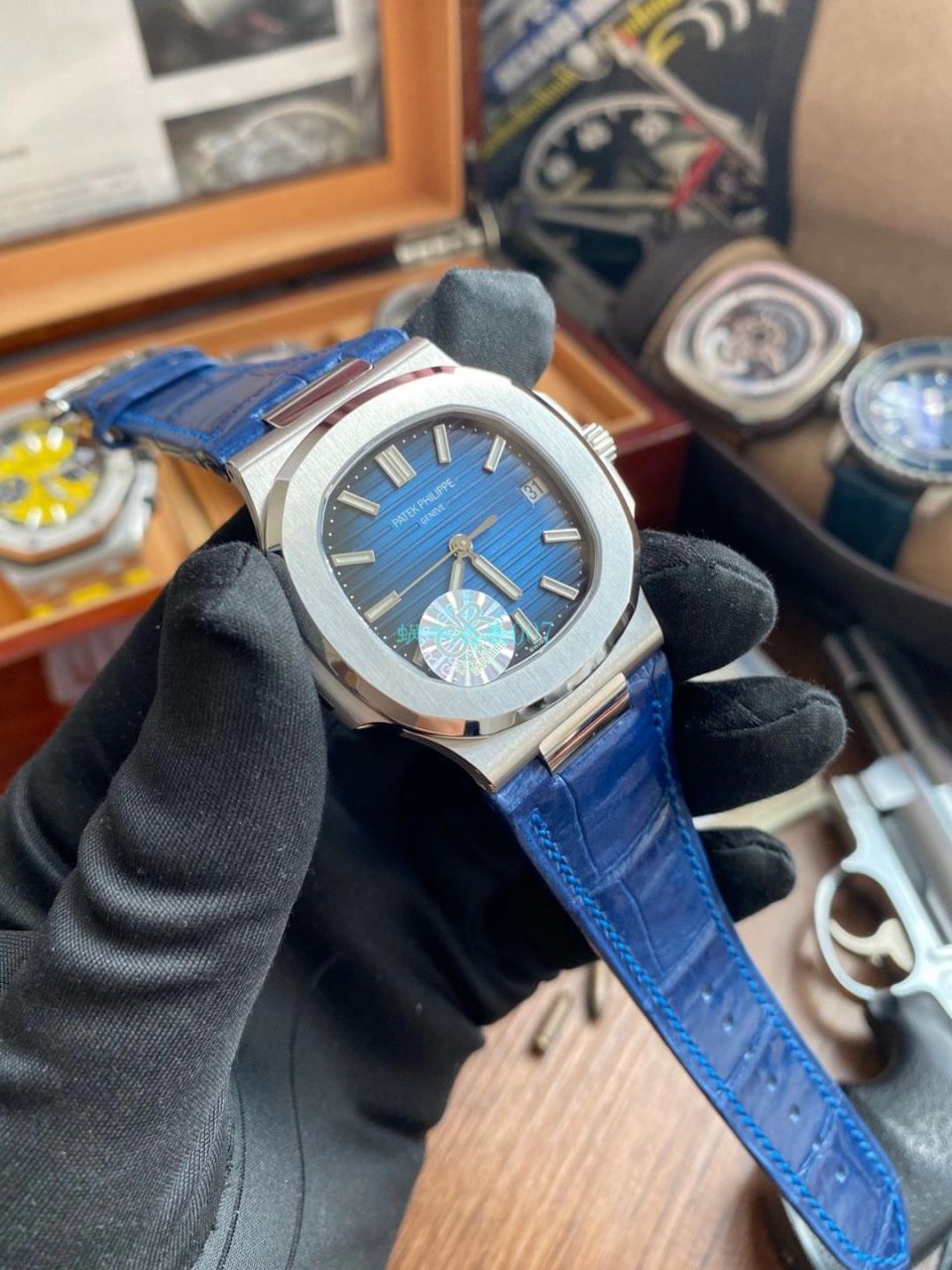 GR Factory V2版本1比1 High quality  Copy  Watches  PATEK PHILIPPE  Nautilus 5711G 白金 wrist watches  / BD339