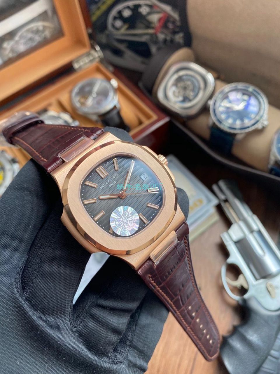 GR Factory V2版本 PATEK PHILIPPE  Nautilus 运动优雅 High quality  Knockoff  Watches 5711/1R-001 wrist watches  / BD351