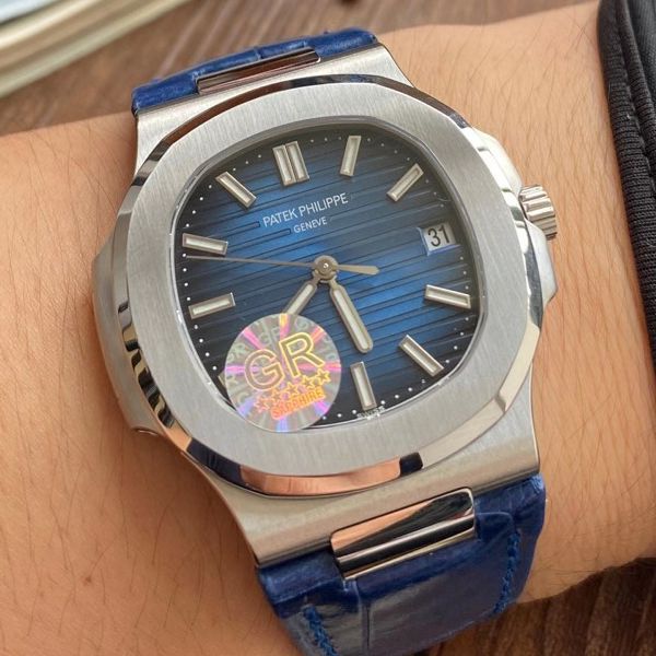 GR Factory V2版 PATEK PHILIPPE 运动优雅 Nautilus  High quality  top  Replica Watches 5711/1A 010 wrist watches 