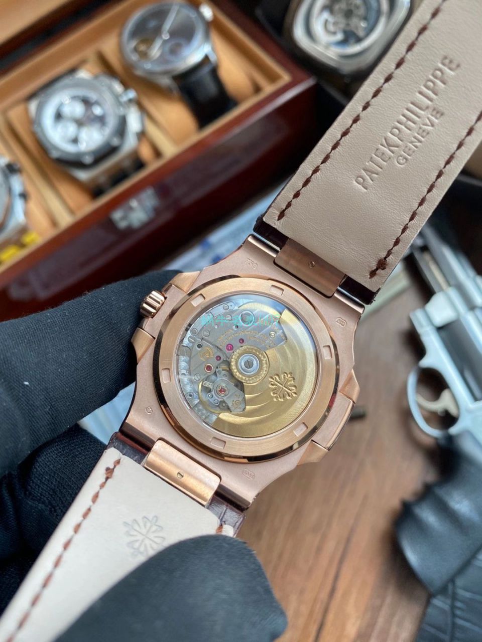 GR Factory V2版本 PATEK PHILIPPE  Nautilus 运动优雅 High quality  Knockoff  Watches 5711/1R-001 wrist watches  / BD351