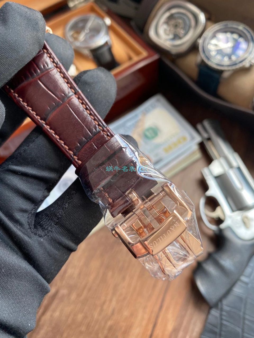 GR Factory V2版本 PATEK PHILIPPE  Nautilus 运动优雅 High quality  Knockoff  Watches 5711/1R-001 wrist watches  / BD351
