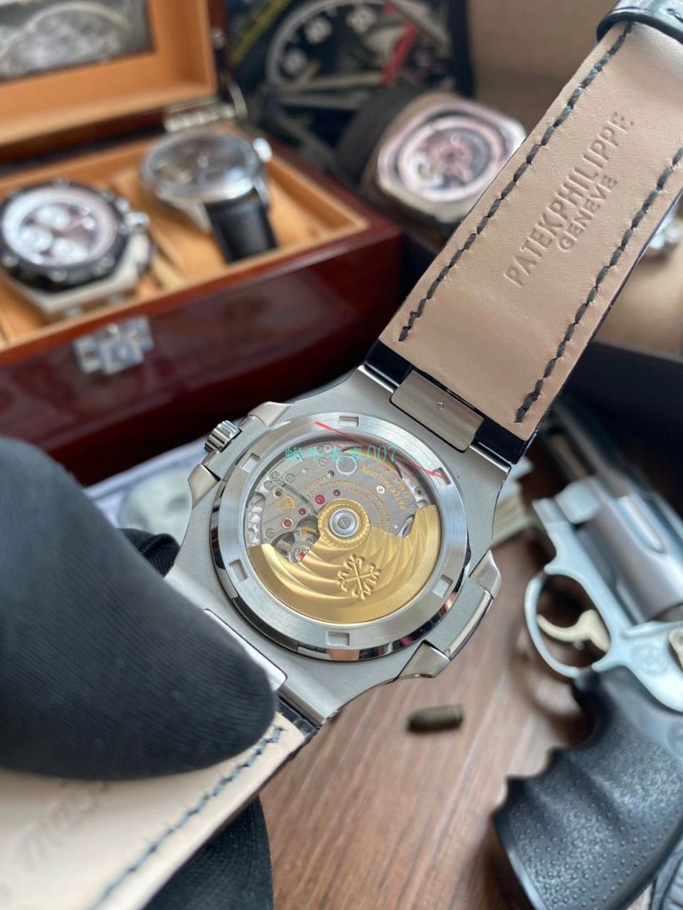 GR Factory V2版本 PATEK PHILIPPE  Nautilus 运动优雅 High quality  Knockoff  Watches 5711/1R-001 wrist watches  / BD351