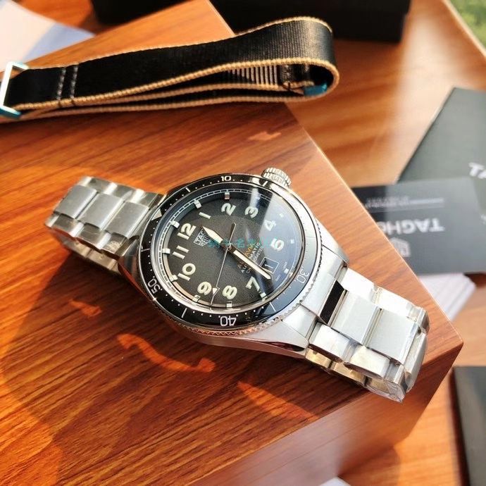  TAG Heuer TAG HEUER AUTAVIA渠道原单WBE5114.EB0173 wrist watches  / TG110