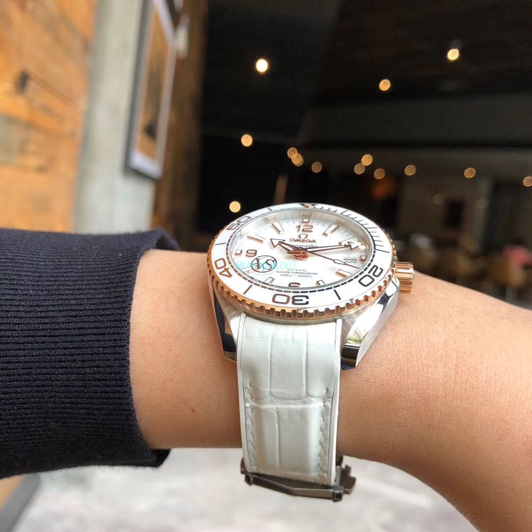 VS Factory OMEGA女表522.33.40.20.04.001⁠东京2020限量版 wrist watches  / VS735