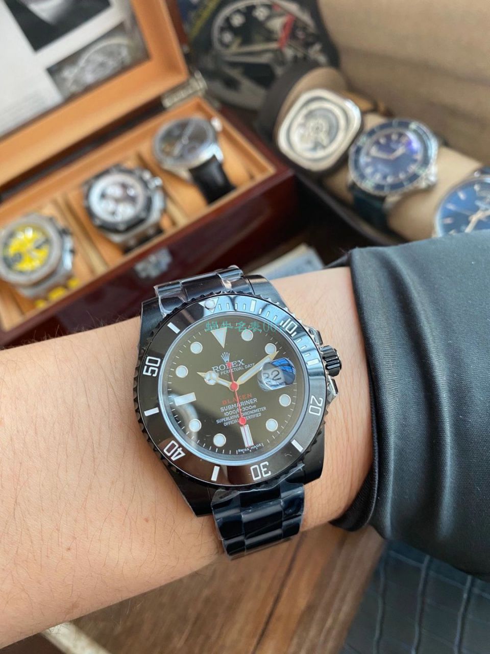 V9 Factory  Rolex 水鬼 top  Replica Watches BLAKEN  SUBMARINER  DATE LV官方同款曜黑改装版 / R670