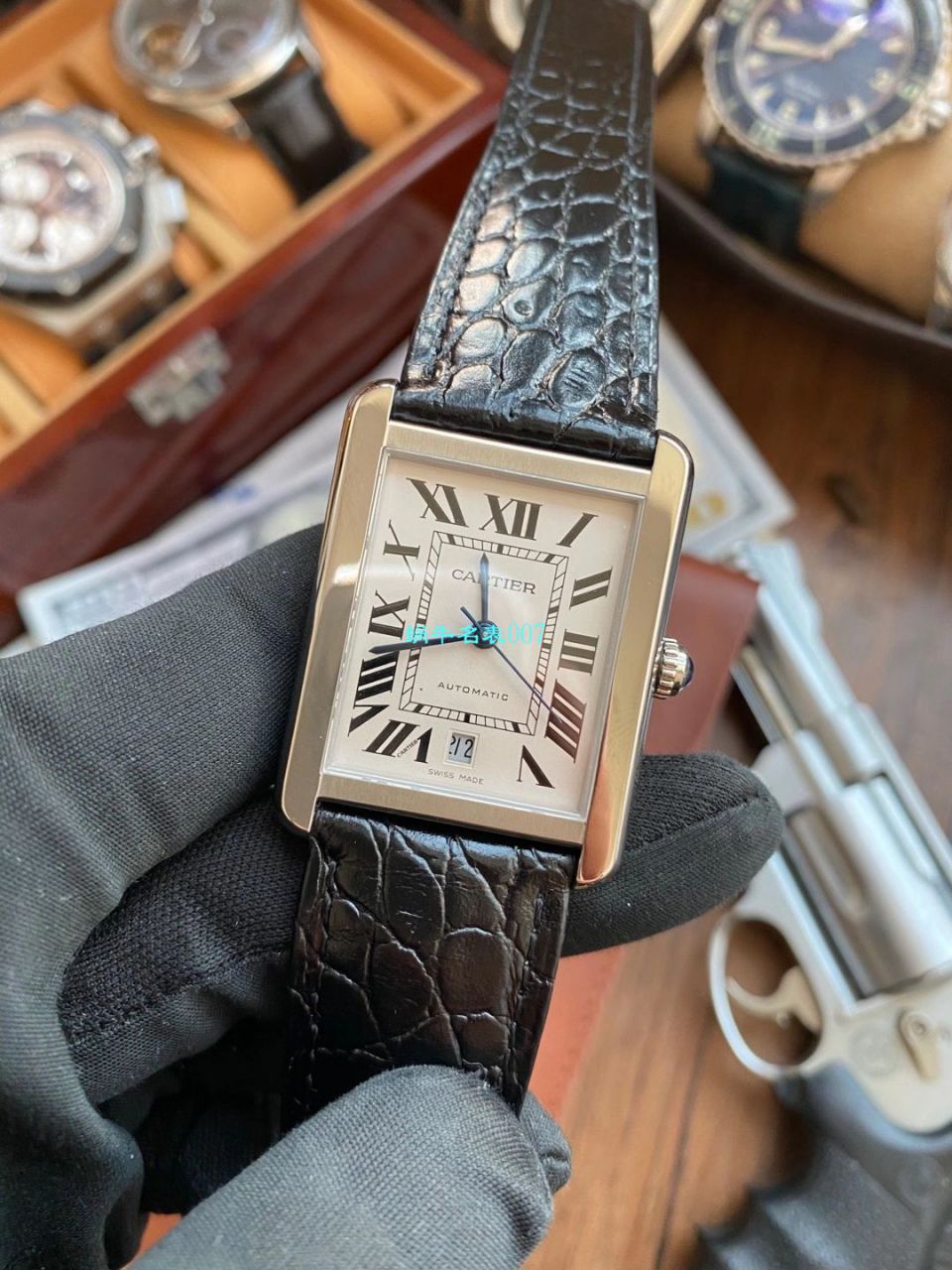 V9 Factory  Cartier  坦克 High quality  Replica Watches W5200027 wrist watches  / K312