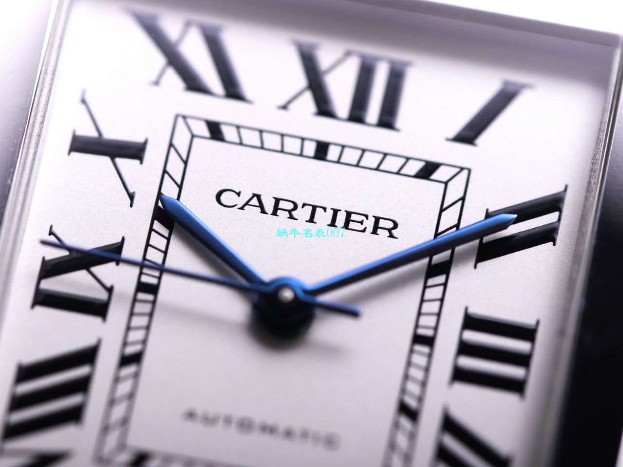 V9 Factory  Cartier  坦克 High quality  Replica Watches W5200027 wrist watches  / K312