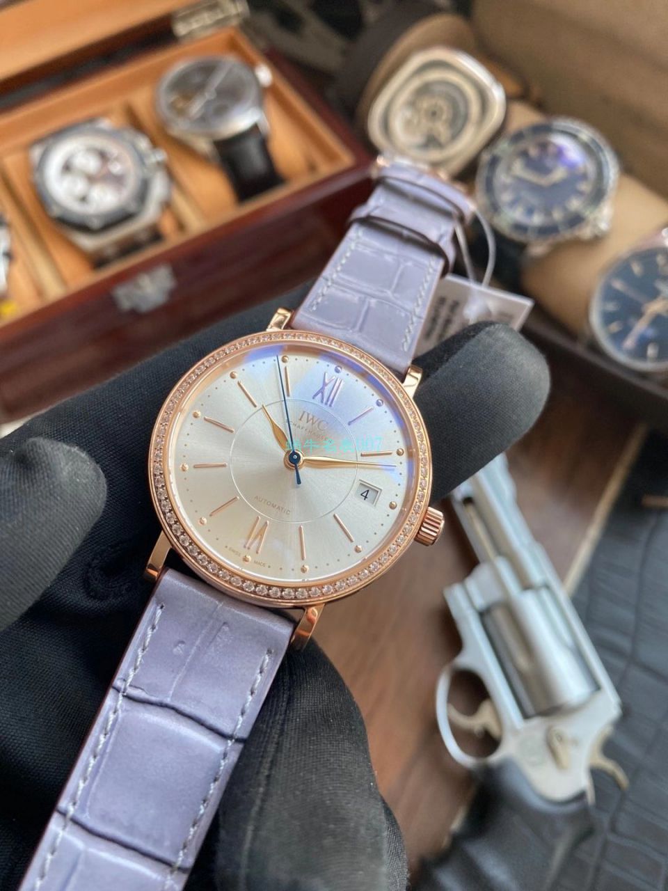 【 top  Replica 表在哪个网站买靠谱】V7 Factory  Replica  IWC IWC柏涛菲诺系列IW458107女表 / WG588
