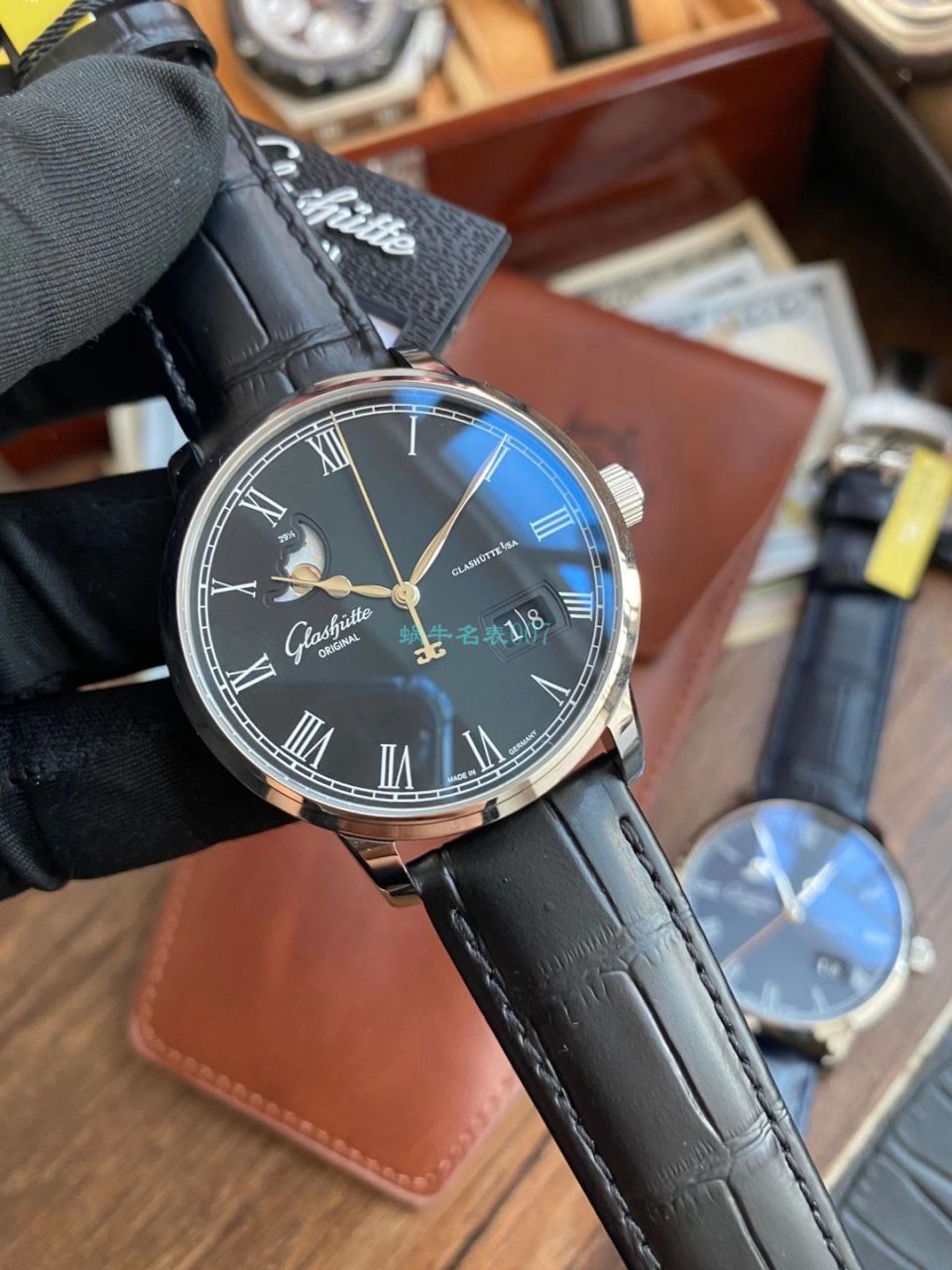 【视频最大的 Replica Watches 网站】V9 Factory glashuette original原创议员月相100-04-05-12-30 wrist watches  / GLA069