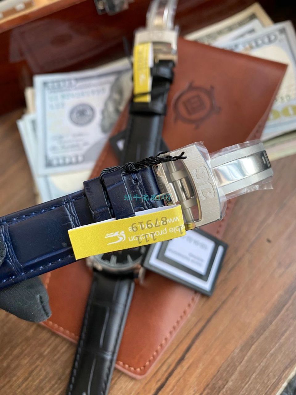 【视频最大的 Replica Watches 网站】V9 Factory glashuette original原创议员月相100-04-05-12-30 wrist watches  / GLA069