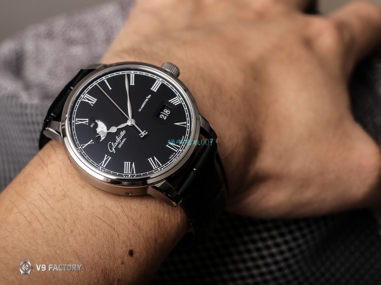 【视频最大的 Replica Watches 网站】V9 Factory glashuette original原创议员月相100-04-05-12-30 wrist watches  / GLA069