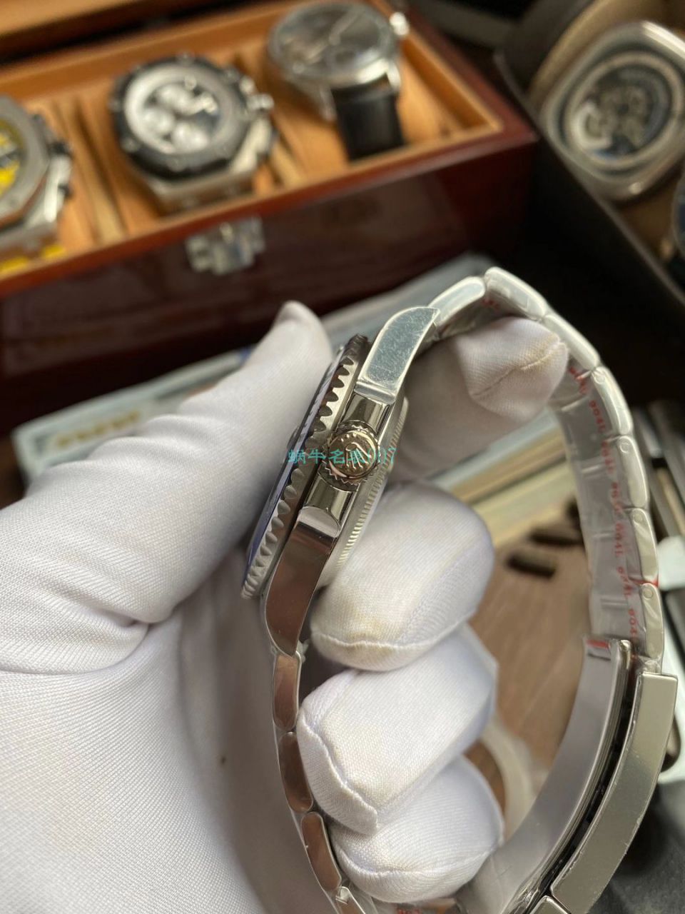 N Factory V10版 Rolex 蓝水鬼 Submariner 型 Perfect  Replica Watches 116619LB-97209 wrist watches  / R681