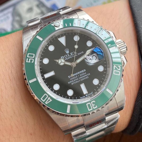  Video analysis EW Factory  Rolex 专柜新款 Submariner 1比1 High quality  Replica Watches 41毫米m126610lv-0002 wrist watches 