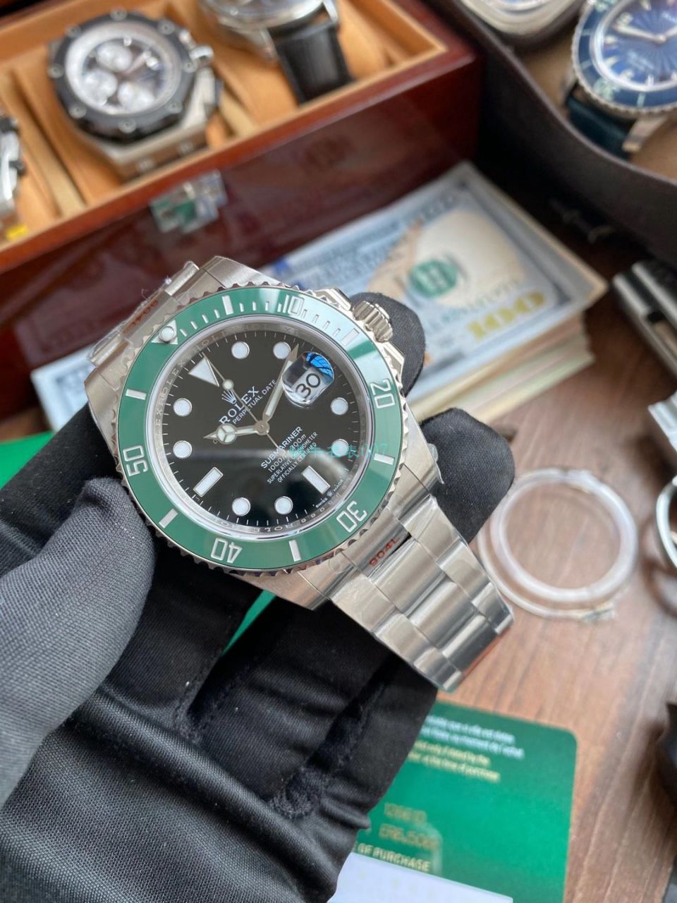  Video analysis EW Factory  Rolex 专柜新款 Submariner 1比1 High quality  Replica Watches 41毫米m126610lv-0002 wrist watches  / R687