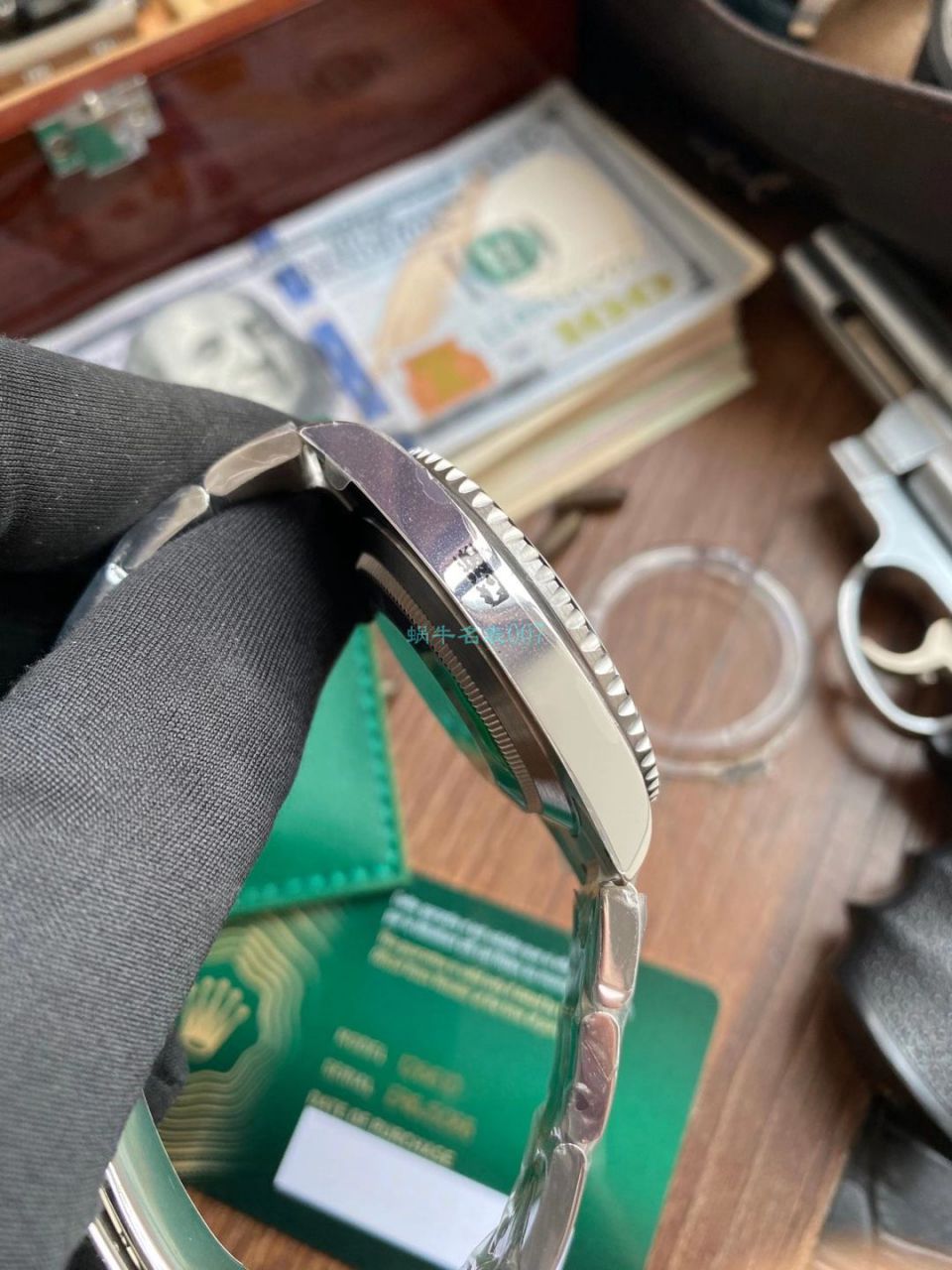  Video analysis EW Factory  Rolex 专柜新款 Submariner 1比1 High quality  Replica Watches 41毫米m126610lv-0002 wrist watches  / R687