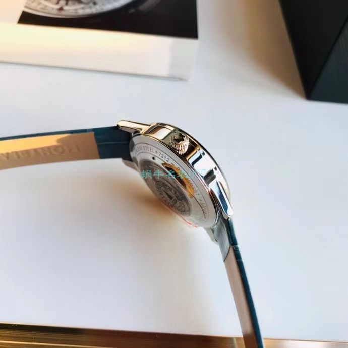 全网独家渠道原单好货万宝龙宝曦30毫米女装真钻U0118773 wrist watches  / M028