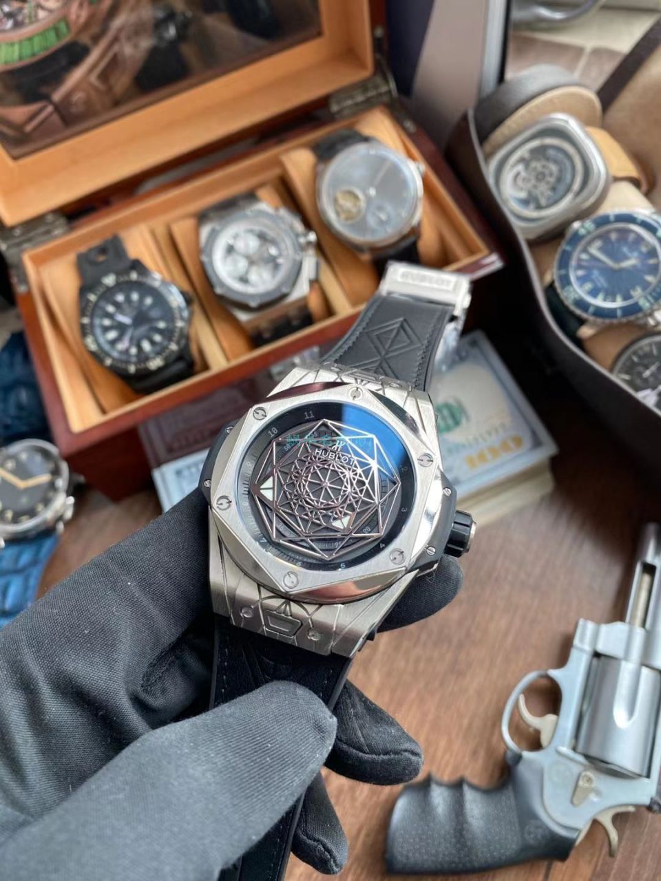 WWF Factory  High quality  Replica  hublot BIG BANG刺青系列415.NX.1112.VR.MXM16 wrist watches  / YB086