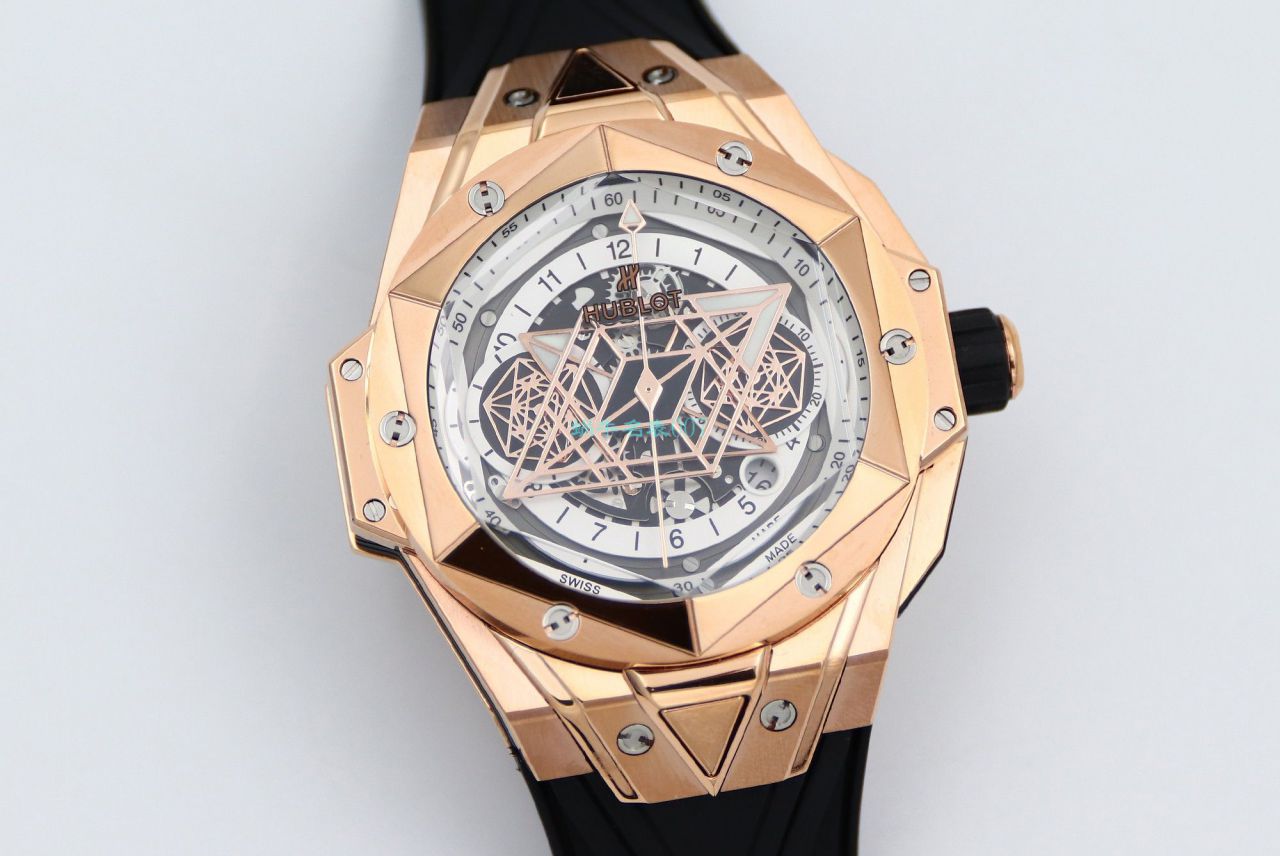 HB Factory  High quality  Replica Watches  hublot Big Bang Sang Bleu II 刺青二代418.OX.2001.RX.1604.MXM20 wrist watches  / YB117