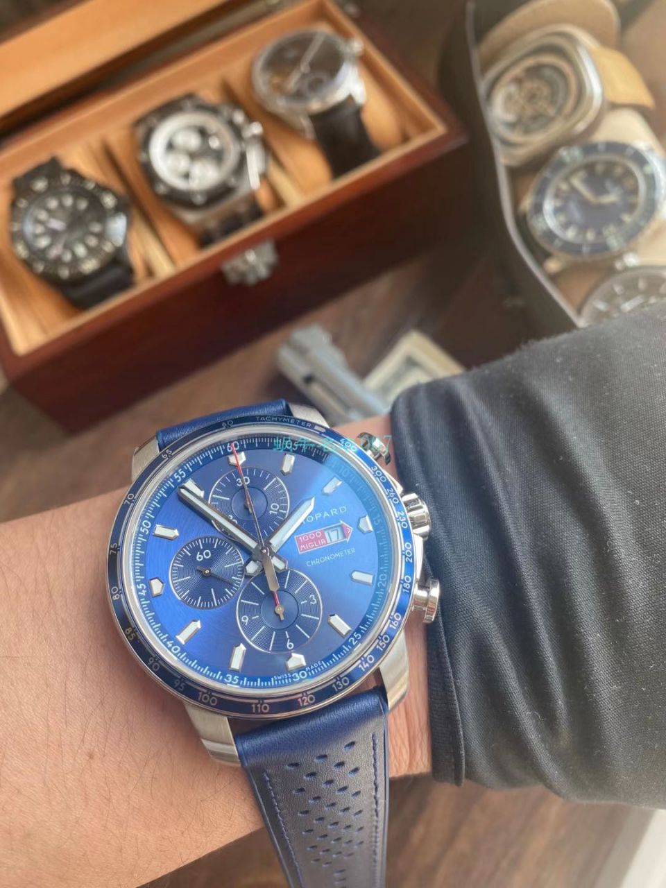 V7 Factory  Chopard MILLE MIGLIA GTS AZZURRO  top  Replica Copy 168571-3007蓝色古董赛车主题 wrist watches  / XB080