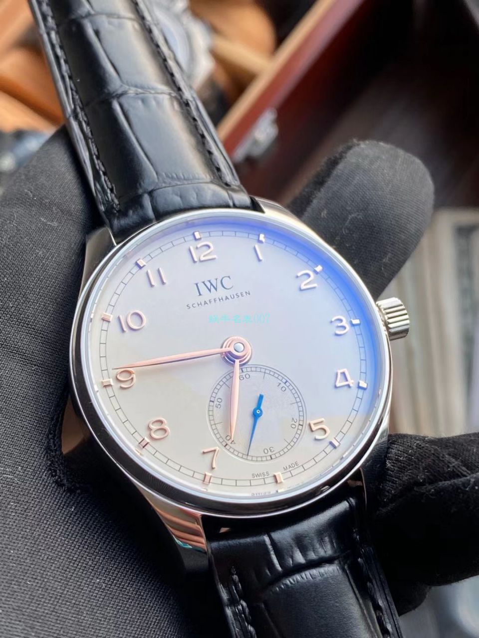 YL Factory  IWC 表葡萄牙小三针系列IW358303 High quality  Knockoff 1比1 Watches  / WG611