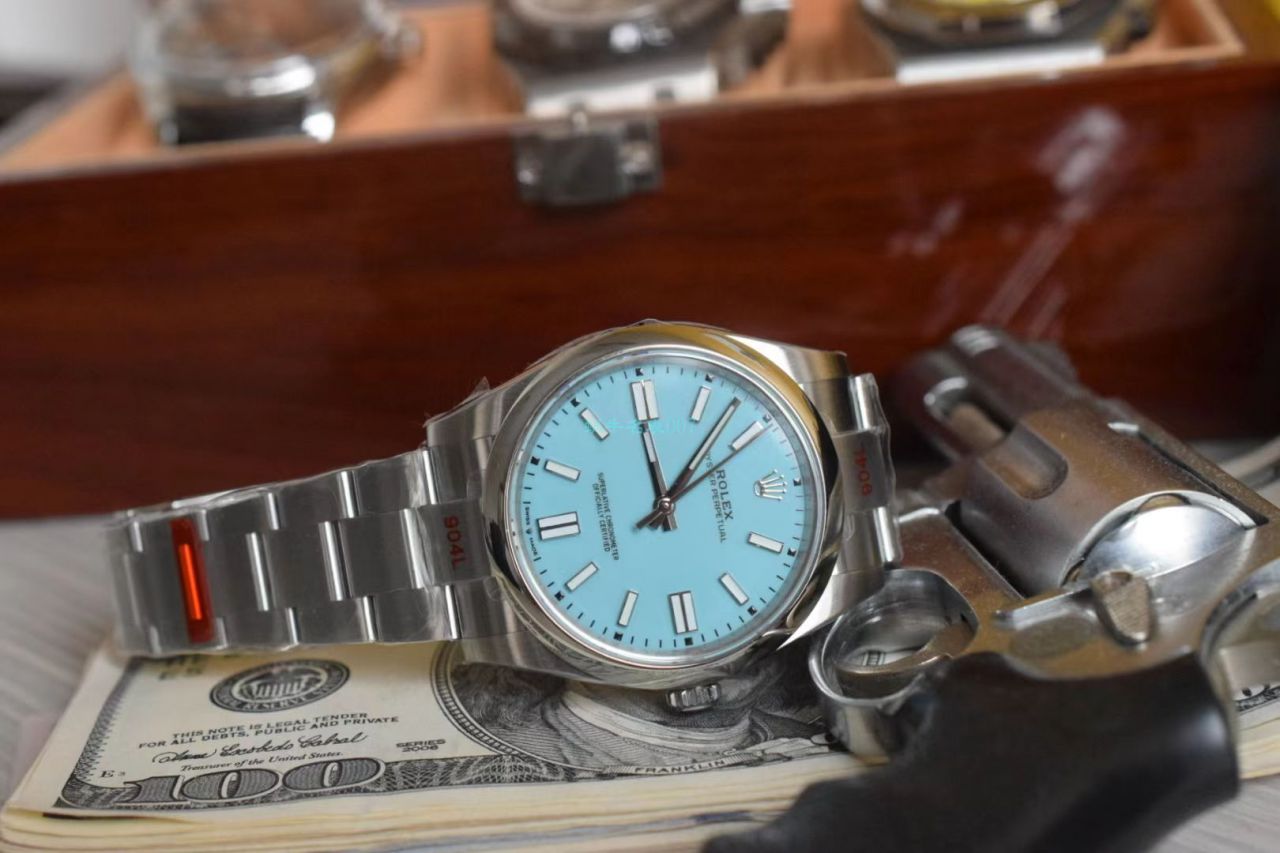 【 Video analysis 】EW Factory  Rolex  oyster perpetual 动41蒂芙尼蓝m124300-0006 High quality  Replica Watches  / R722