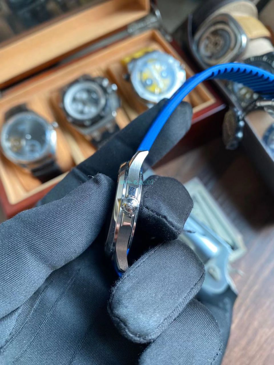 PPF Factory  PATEK PHILIPPE AQUANAUT Nautilus 1比1 High quality  Replica 女士 Watches 5067A-022 / BD366