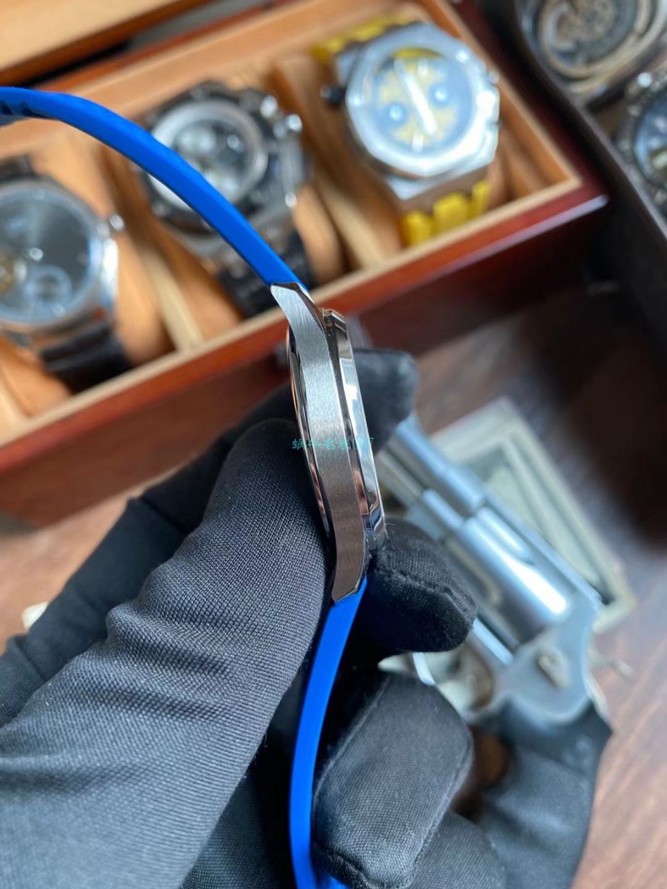 PPF Factory  PATEK PHILIPPE AQUANAUT Nautilus 1比1 High quality  Replica 女士 Watches 5067A-022 / BD366