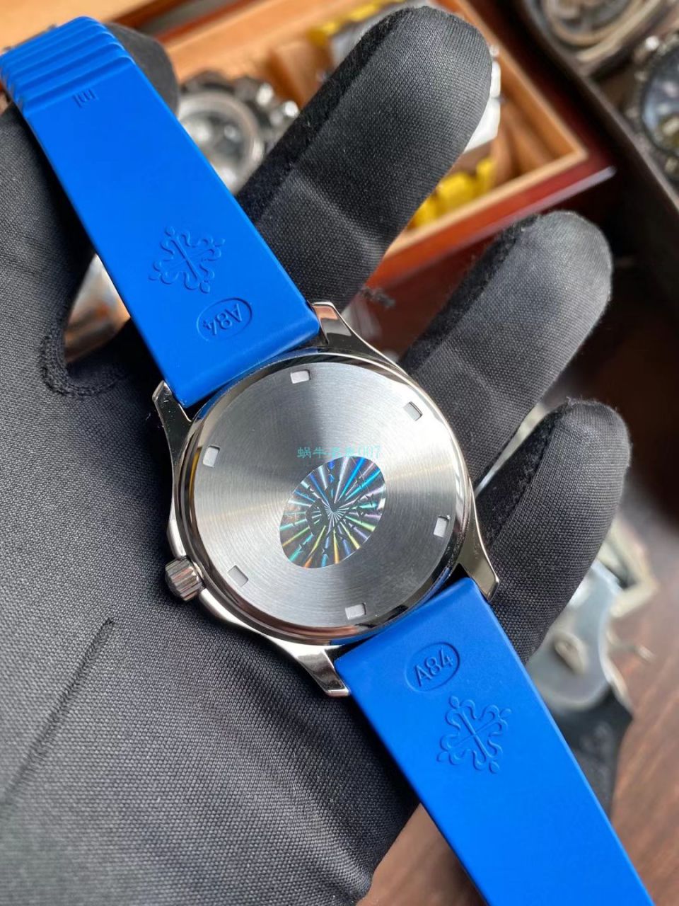 PPF Factory  PATEK PHILIPPE AQUANAUT Nautilus 1比1 High quality  Replica 女士 Watches 5067A-022 / BD366