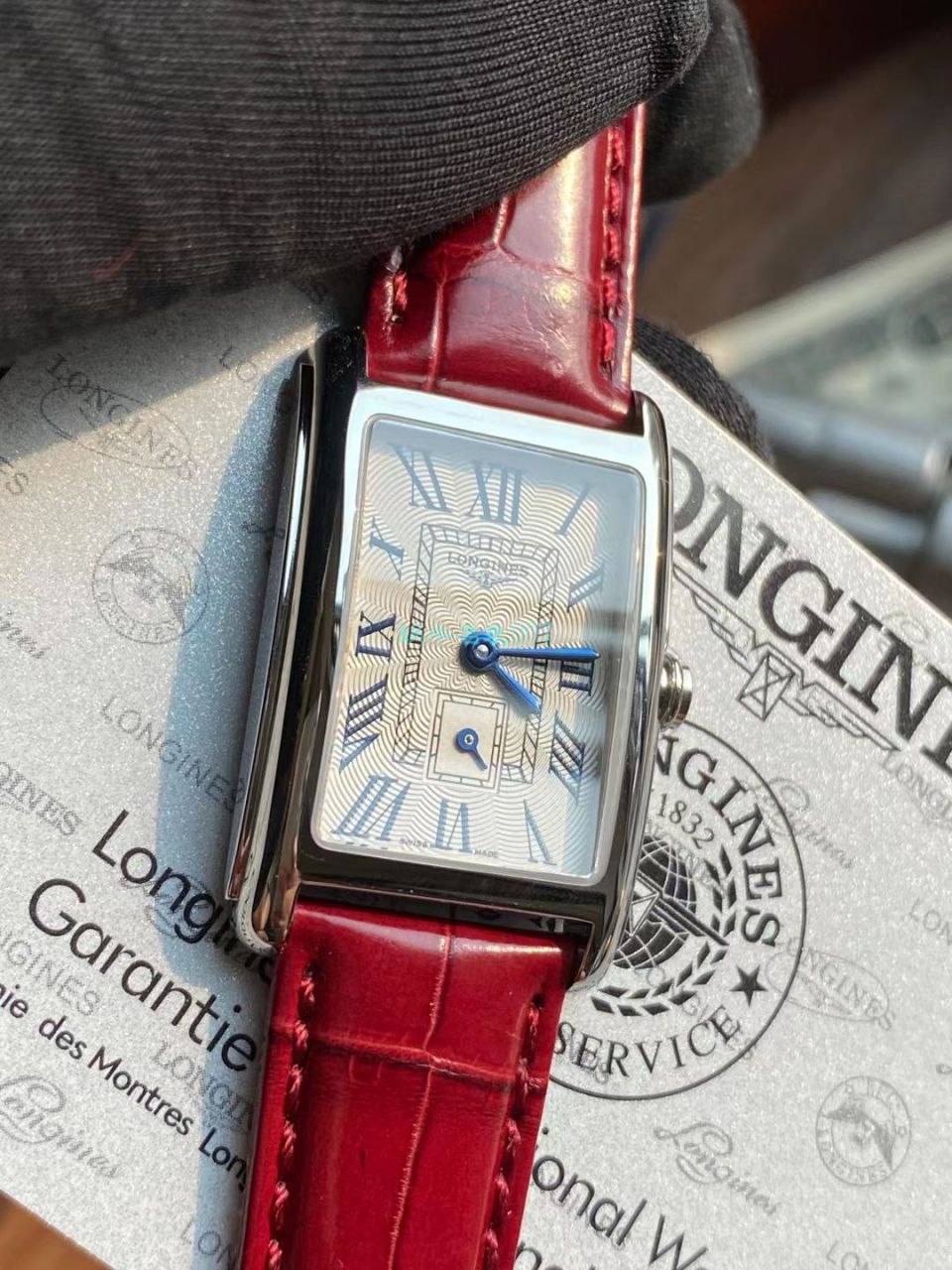 【渠道原单女表林志玲同款】 Longines 优雅DOLCEVITA黛绰维纳系列L5.255.4.71.5 wrist watches  / L121