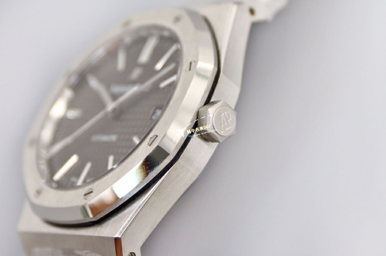  Video analysis APS Factory Audemars Piguet  Replica Copy 15400 Watches 15400ST.OO.1220ST.03，15400ST.OO.1220ST.02 / AP223
