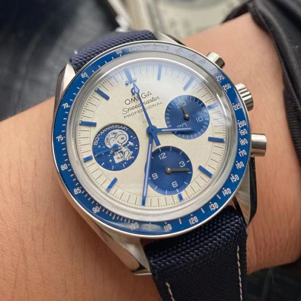  Video analysis OSOMEGA超霸系列 Replica Copy 310.32.42.50.02.001 wrist watches (史努比奖”50周年纪念 wrist watches )