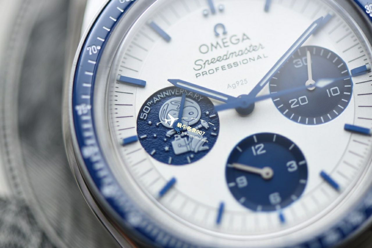  Video analysis OSOMEGA超霸系列 Replica Copy 310.32.42.50.02.001 wrist watches (史努比奖”50周年纪念 wrist watches ) / M778