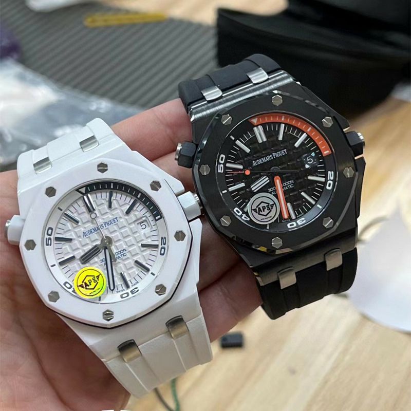 APS Factory  Perfect  Replica Watches Audemars Piguet  Royal Oak Offshore 15707CB.OO.A010CA.01和15707CE.OO.A002CA.01
