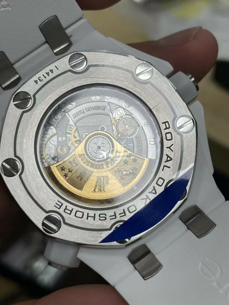 APS Factory  Perfect  Replica Watches Audemars Piguet  Royal Oak Offshore 15707CB.OO.A010CA.01和15707CE.OO.A002CA.01 / AP227