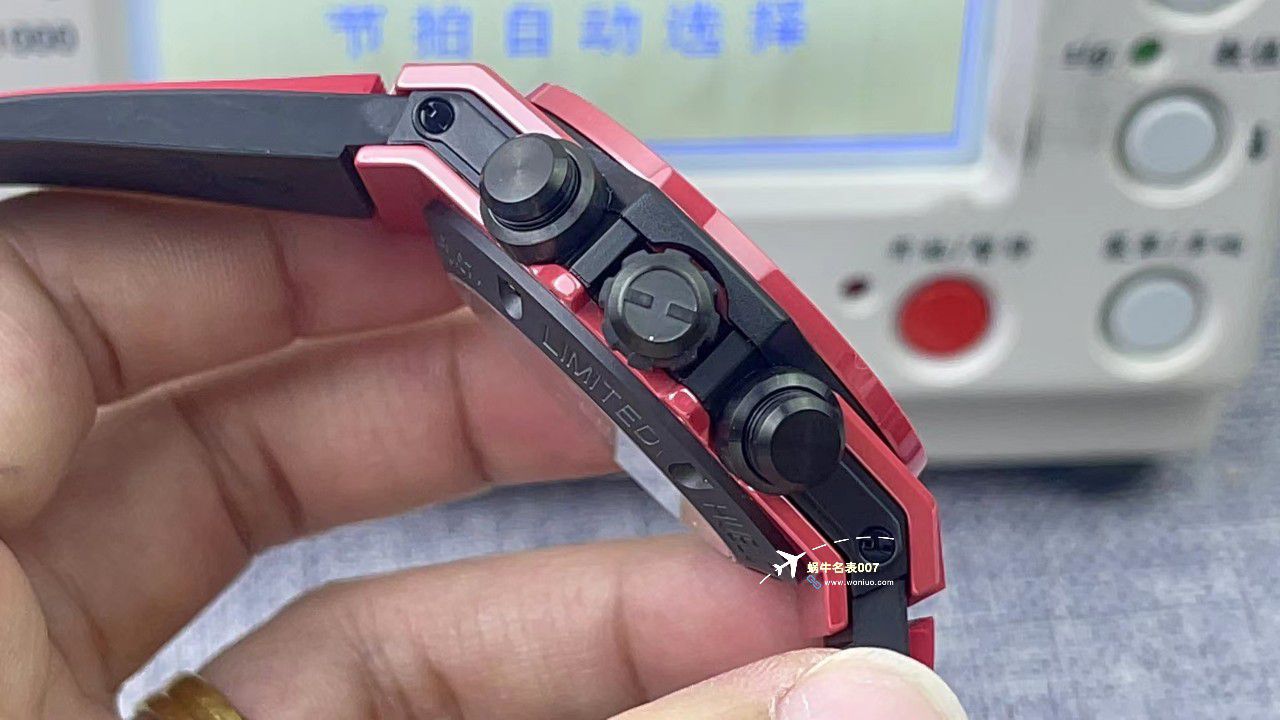  Video analysis ZF top  Replica Copy 彩色 Composite  hublot BIG BANG系列441.HX.1170.RX，441.CY.471Y.RX wrist watches  / YB121