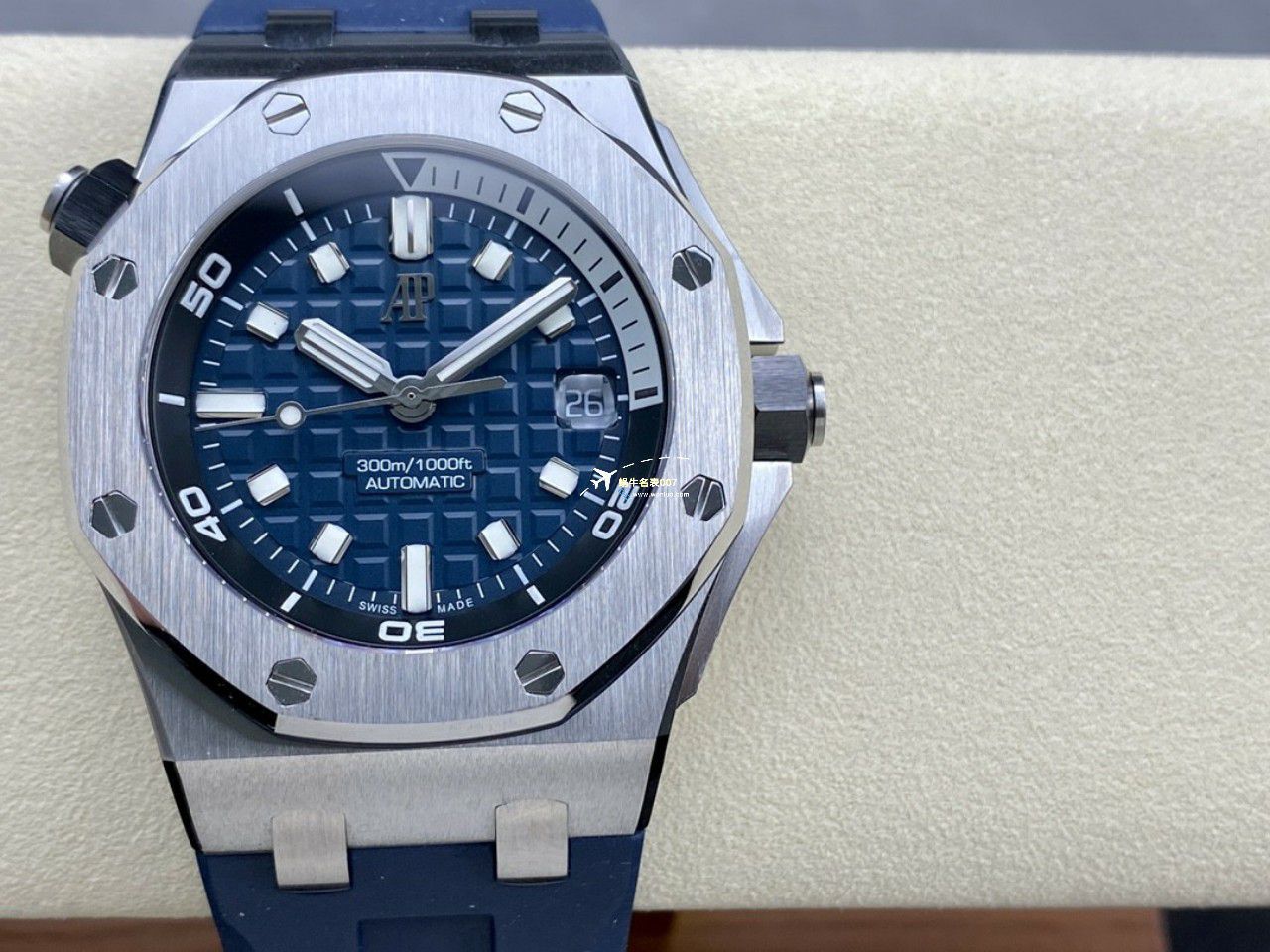 APF Factory  Perfect  Replica Watches Audemars Piguet  Royal Oak Offshore 系列15720CN.OO.A002CA.01 wrist watches  / AP231