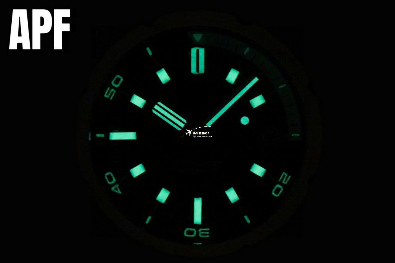 APF Factory  Perfect  Replica Watches Audemars Piguet  Royal Oak Offshore 系列15720CN.OO.A002CA.01 wrist watches  / AP231