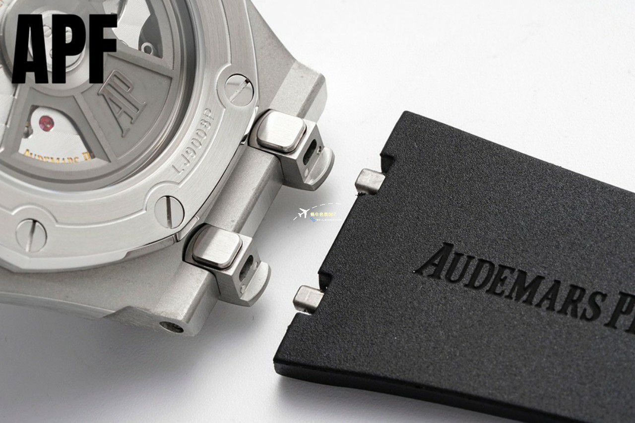APF Factory  Perfect  Replica Watches Audemars Piguet  Royal Oak Offshore 系列15720CN.OO.A002CA.01 wrist watches  / AP231