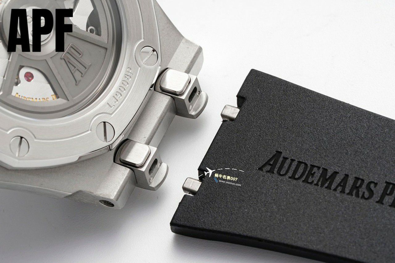 APF Factory  Perfect  Replica Watches Audemars Piguet  Royal Oak Offshore 系列15720CN.OO.A002CA.01 wrist watches  / AP231