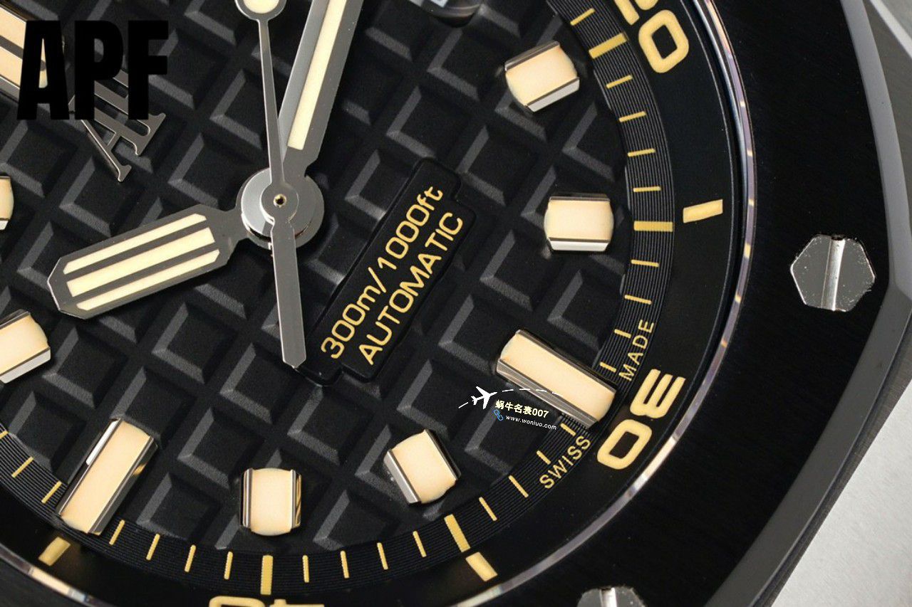 APF Factory  Perfect  Replica Watches Audemars Piguet  Royal Oak Offshore 系列15720CN.OO.A002CA.01 wrist watches  / AP231