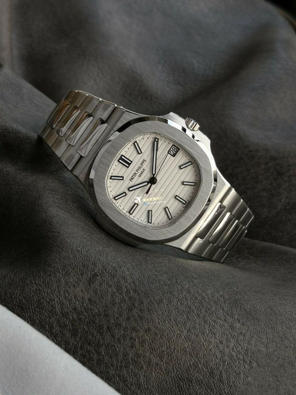 3k Factory  Perfect  top  Replica Copy  Watches  PATEK PHILIPPE  Nautilus 5711/1A-010 Watches  / BD372