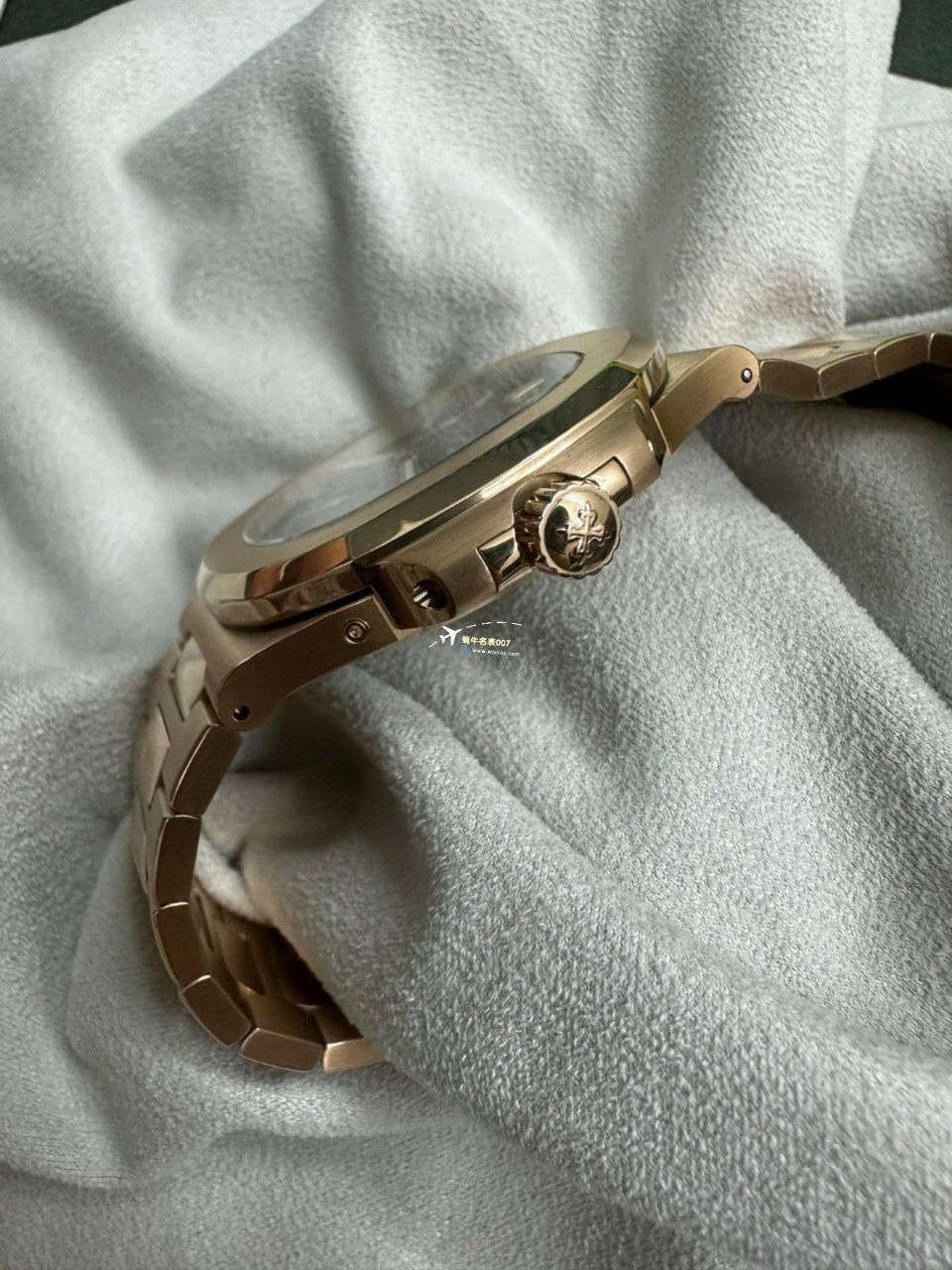 PPF/ZF Factory  Perfect  top  Replica Copy  Watches  PATEK PHILIPPE V2真动能 Nautilus 5712R-001，5712/1R-001金壳 / BD373