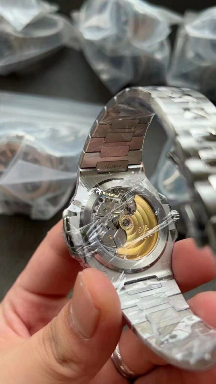 3K Factory  Nautilus 一体机 Perfect  High quality   Replica Watches  PATEK PHILIPPE 5811/1G-001 wrist watches  / BD376