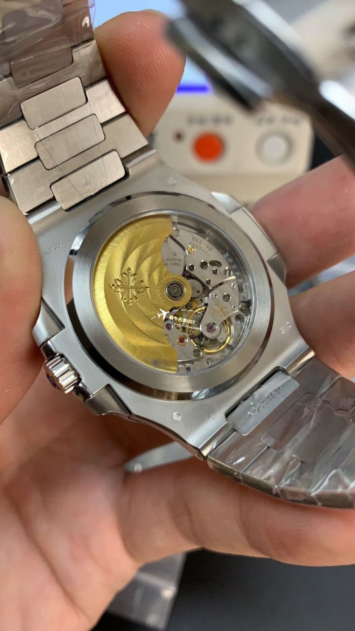 3K Factory  Nautilus 一体机 Perfect  High quality   Replica Watches  PATEK PHILIPPE 5811/1G-001 wrist watches  / BD376