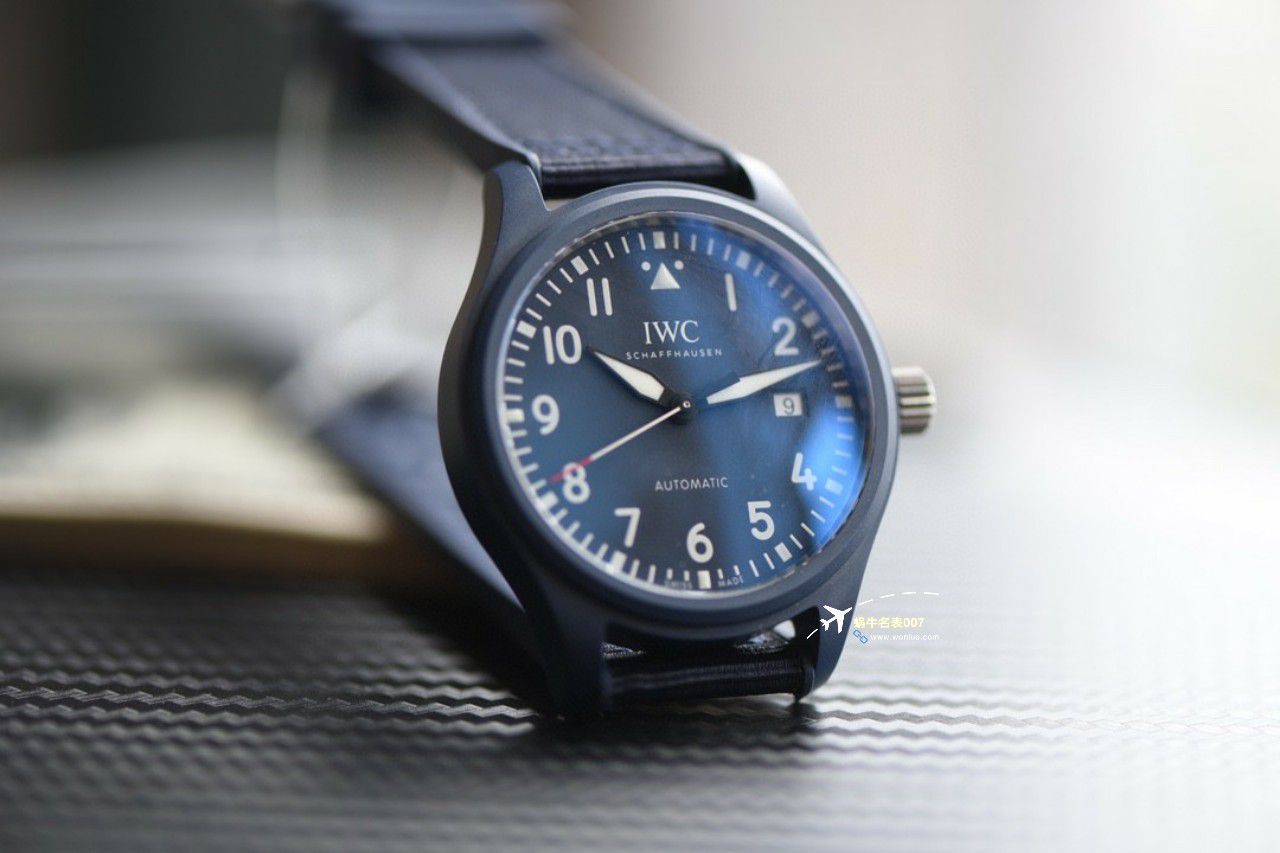 V7 Factory  Perfect  Replica  IWC  Watches “劳伦斯体育公益基金会”特别版和TOP GUN IW326906 / WG613