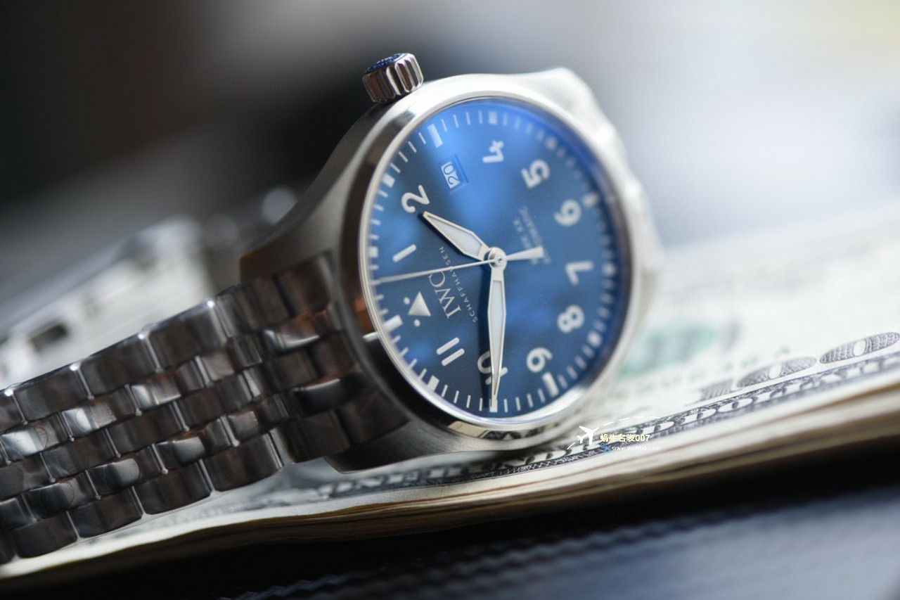 V7 Factory  Perfect  Replica  IWC  Watches “劳伦斯体育公益基金会”特别版和TOP GUN IW326906 / WG613