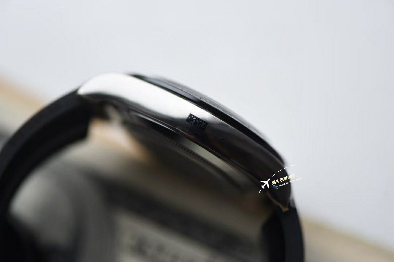 Clean/C Factory  Rolex 灰胶 Ditongna m126519ln-0006 Perfect 个 Copy  Replica Watches  / R776
