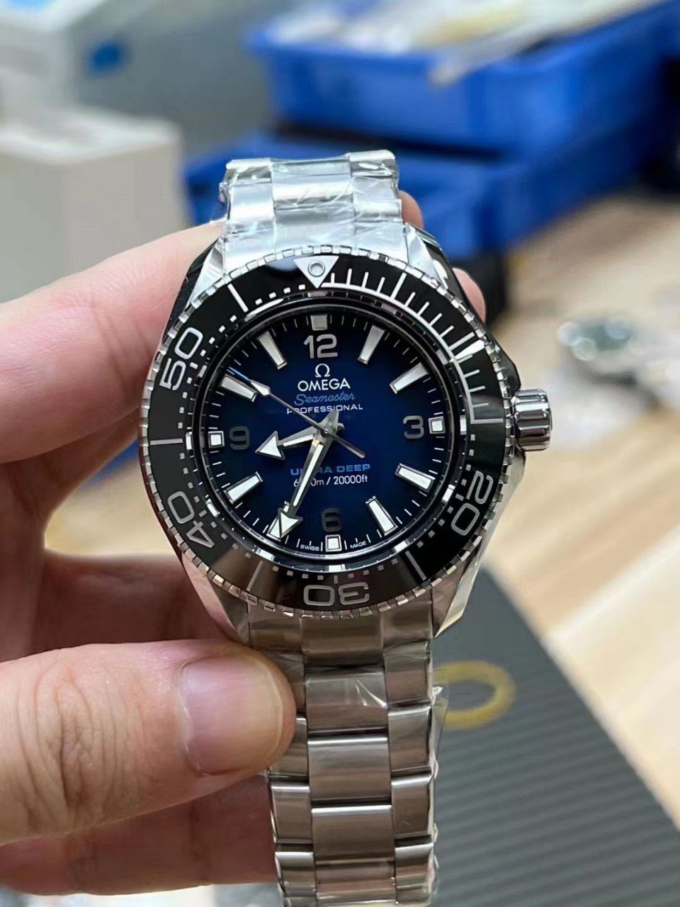 Video analysis VS Factory   Replica Watches OMEGA Seamaster 6000米海王215.30.46.21.03.001，215.92.46.21.01.001 wrist watches  / M781