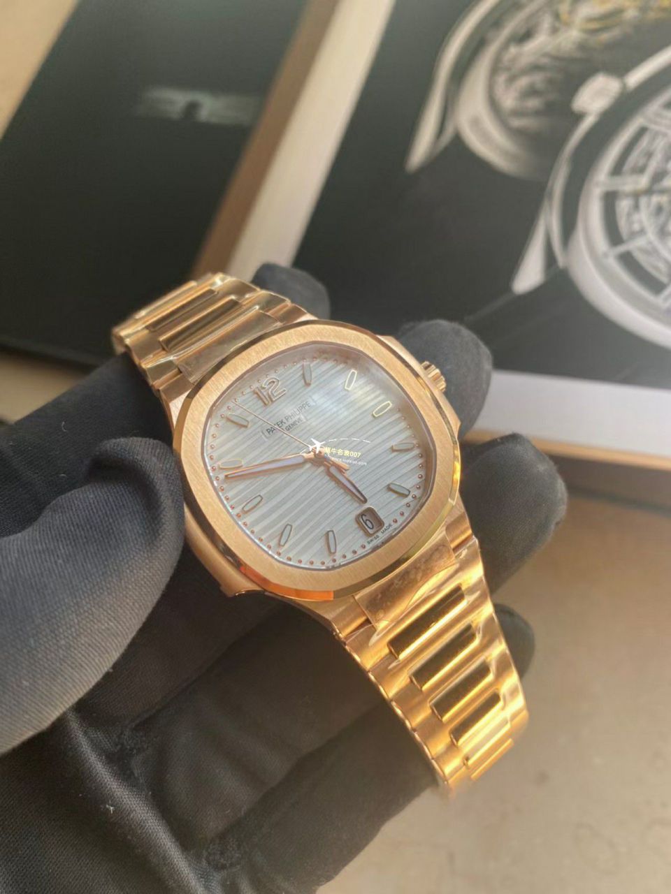  Video analysis 3K Factory  Perfect  Replica Watches  PATEK PHILIPPE  Nautilus  Replica 女表7118/1200A-010和 PATEK PHILIPPE 7118/1A-010 / BD379