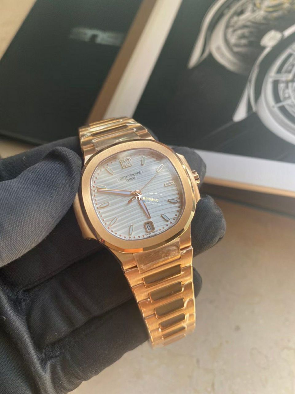  Video analysis 3k top  Replica Copy 一体机 PATEK PHILIPPE  Nautilus 女表7118/1R-001 wrist watches  / BD378
